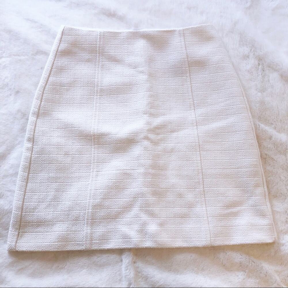 LOFT White Mini Pencil Zip Skirt